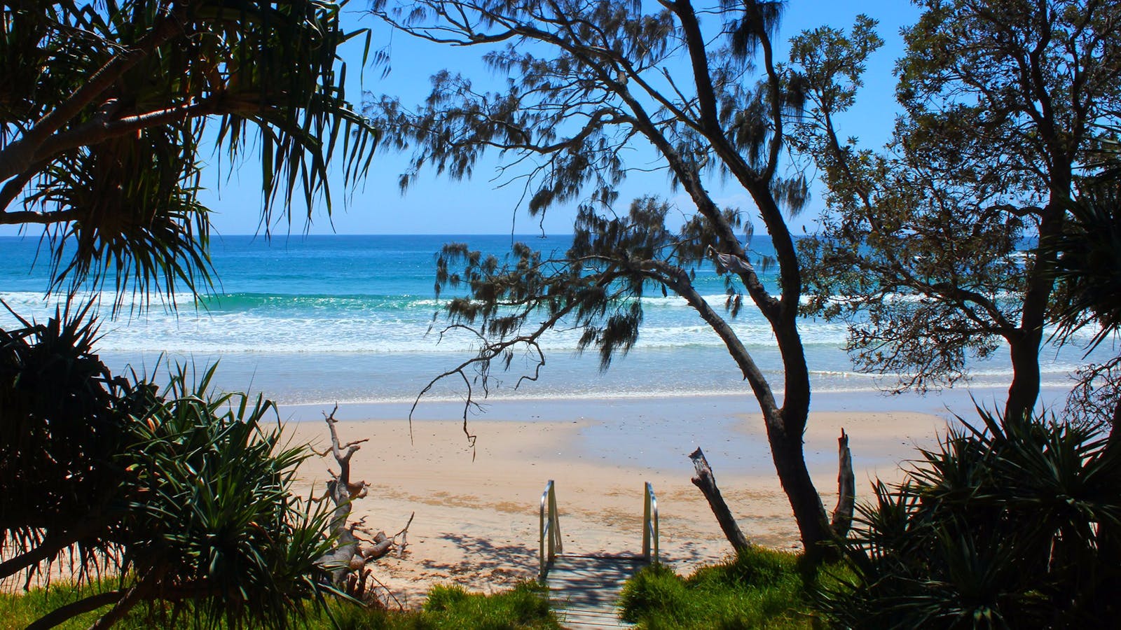 Minnie Water Beach