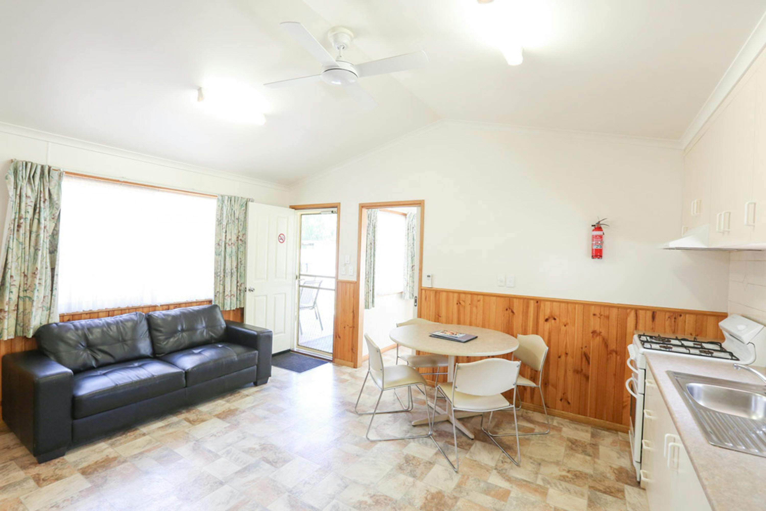 2 Bedroom Deluxe Spa Units