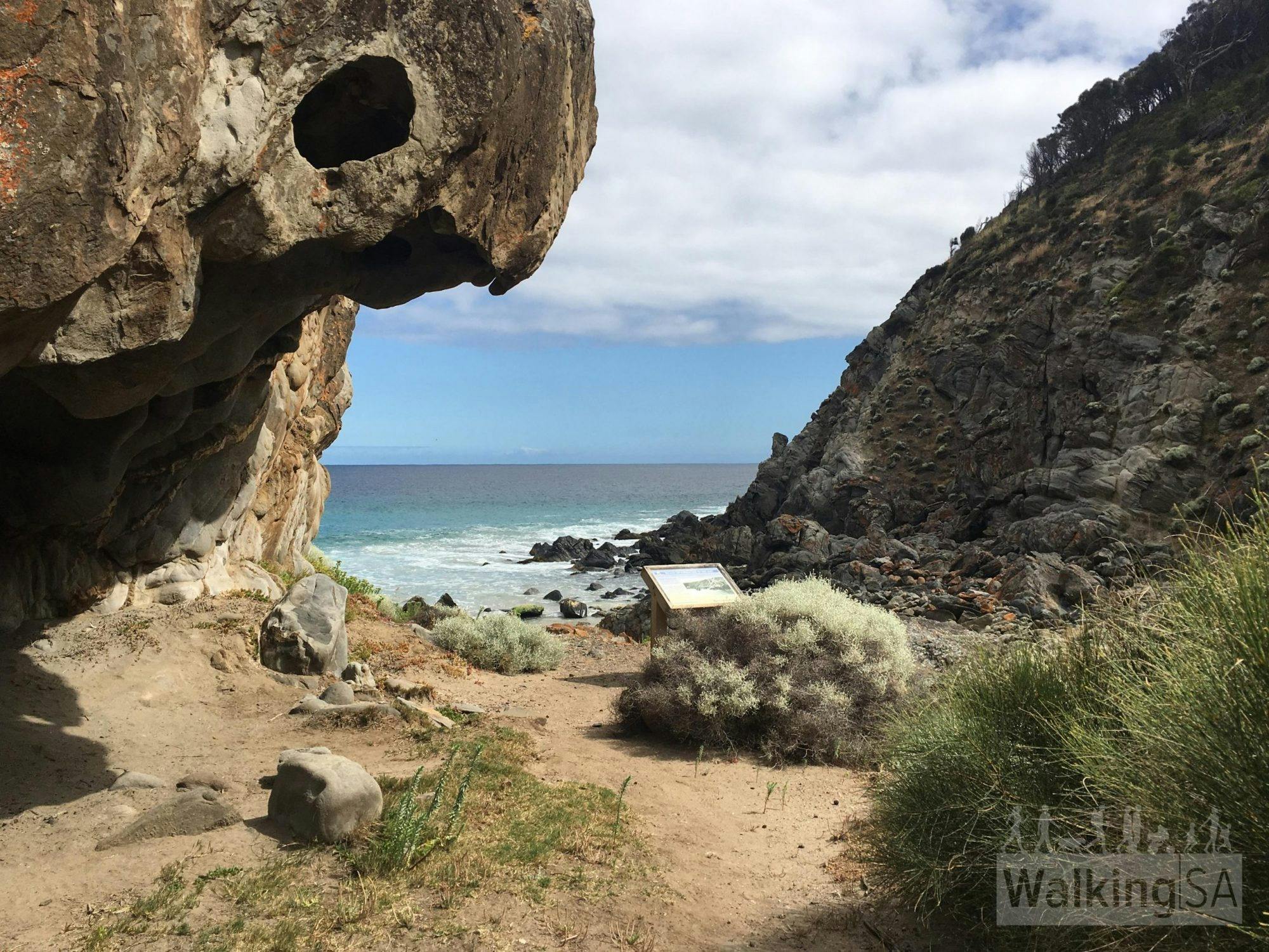 Har­veys Return Hike - Flinders Chase National Park
