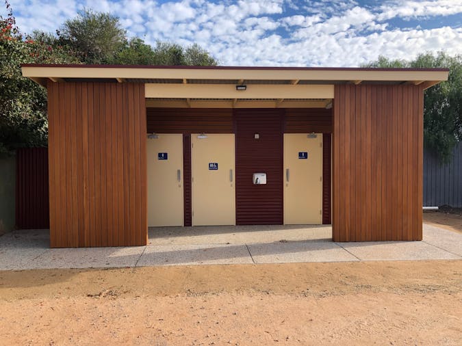 Public Toilet Ellen Street Moonta