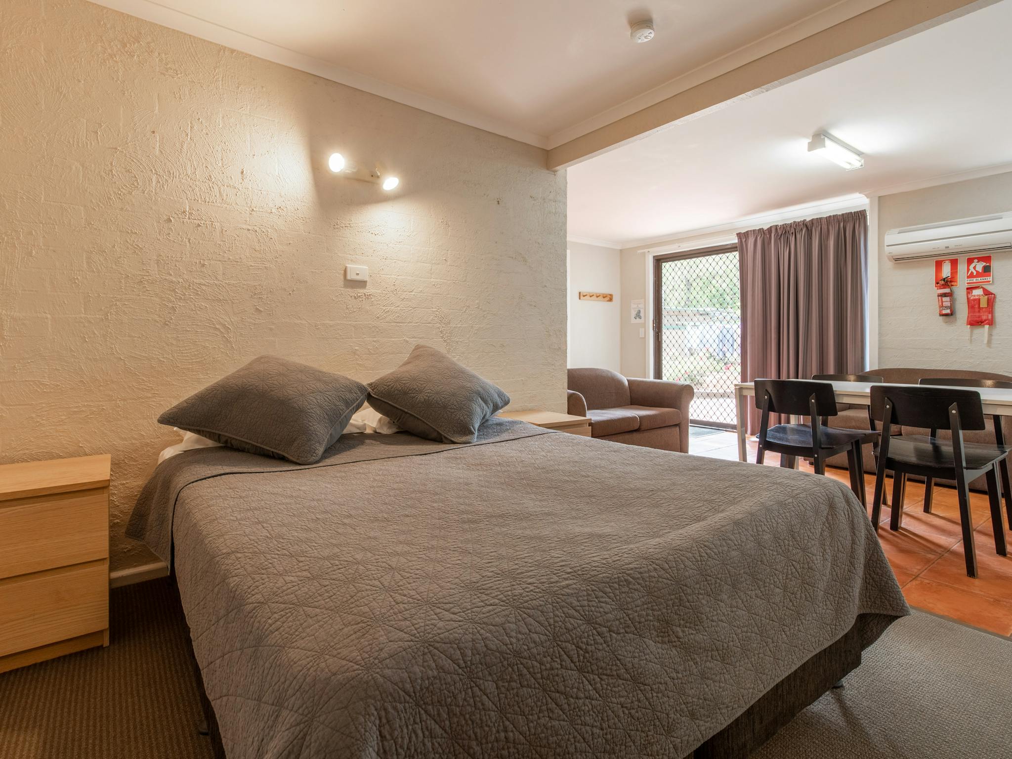 Family Cabin - Open Plan