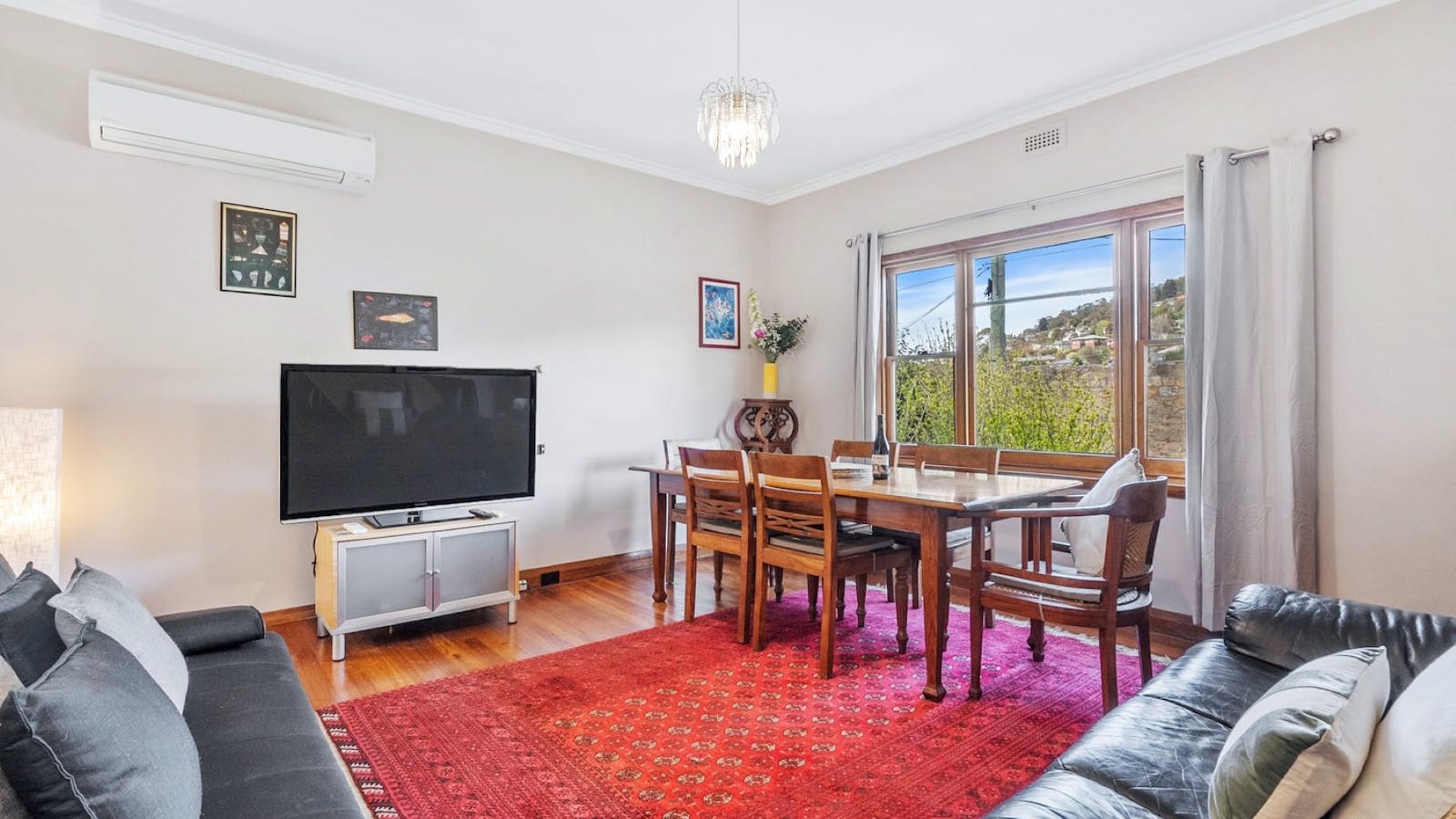 Lounge and dining room