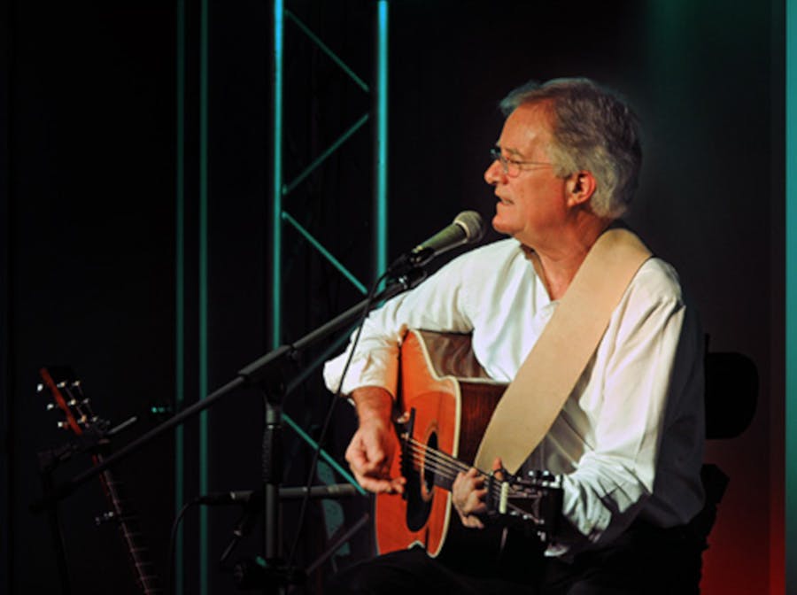 Mike McClellan in Concert