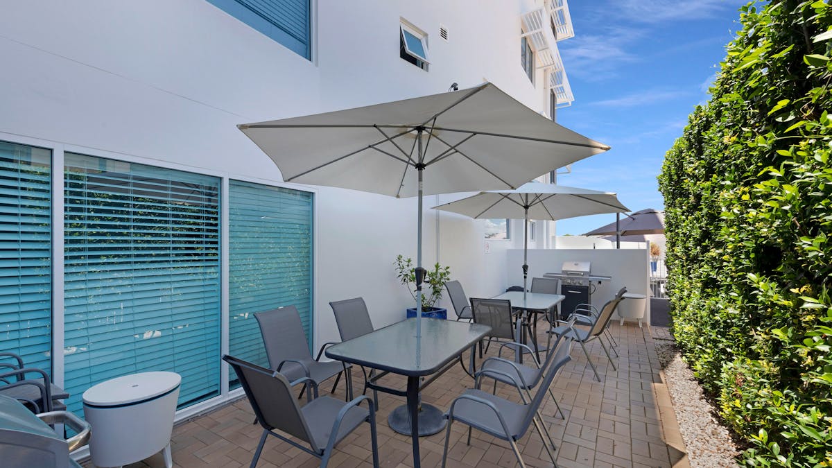 BBQ tables