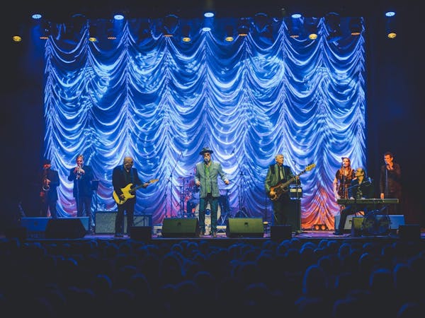 The Australian Van Morrison Show at Craigie Knowe Vineyard: Australia Day Long Weekend
