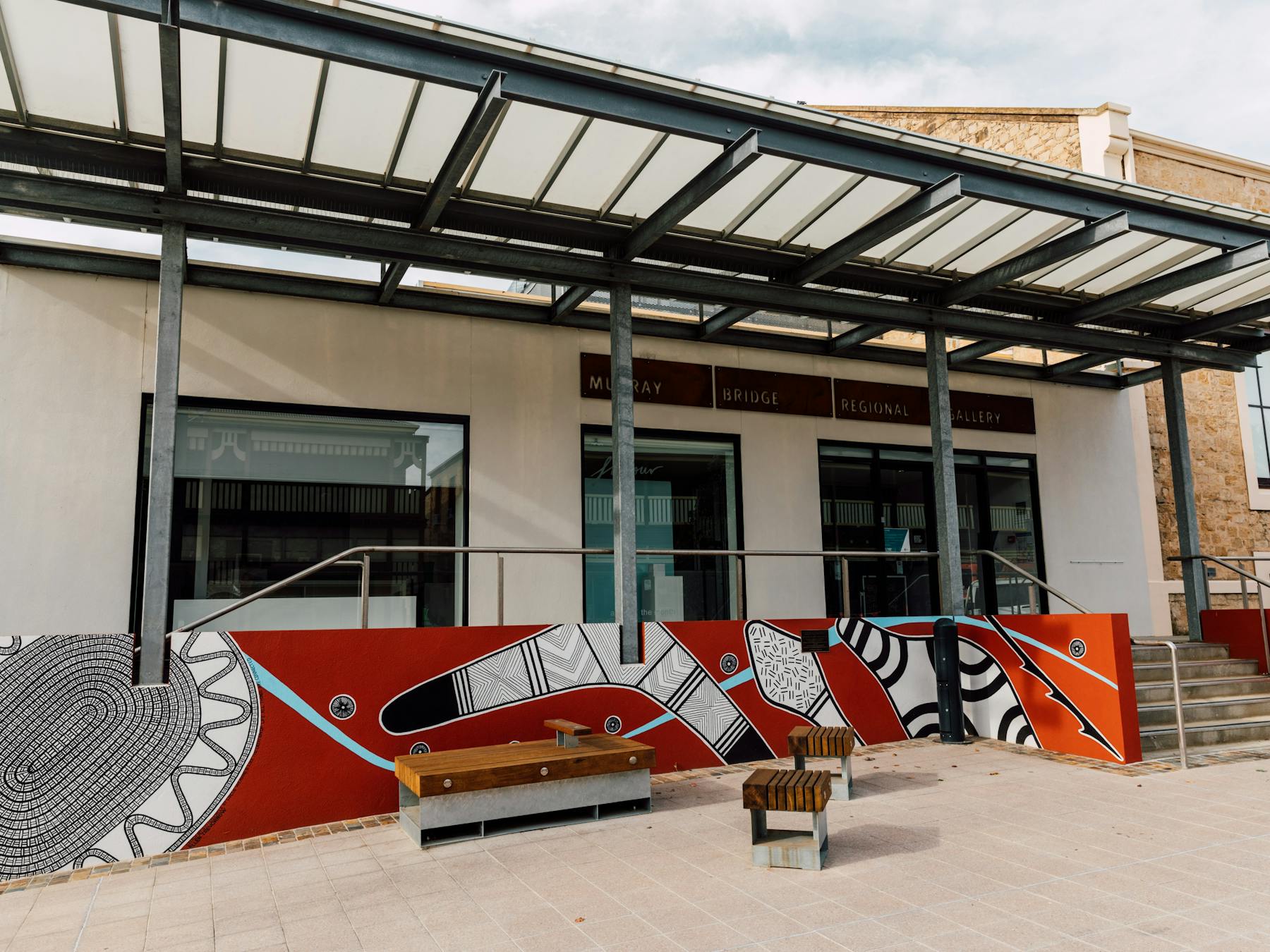 Front of Murray Bridge Regional Gallery, showing portion of wonderful mural by Kevin Kropineyeri.