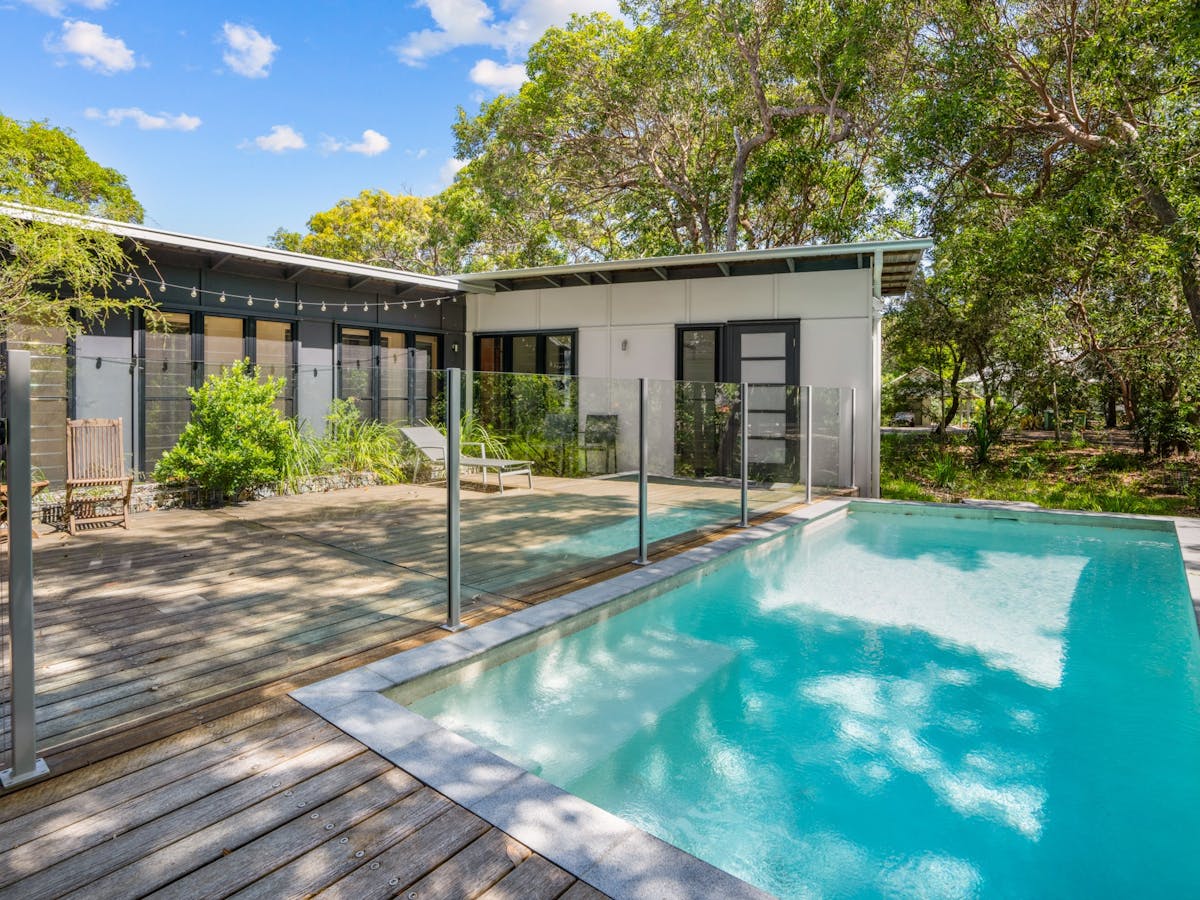 16 Ibis Ct