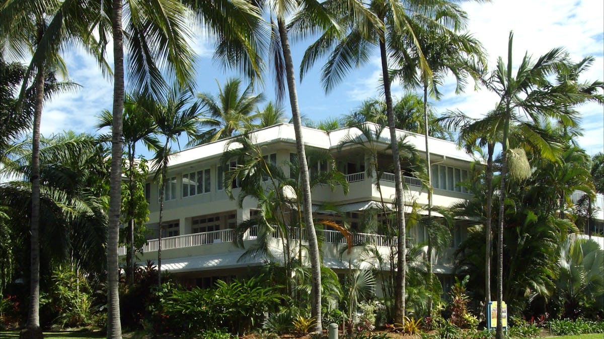 Balboa Apartments