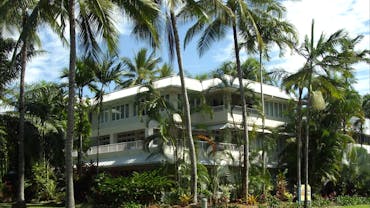 Balboa Apartments