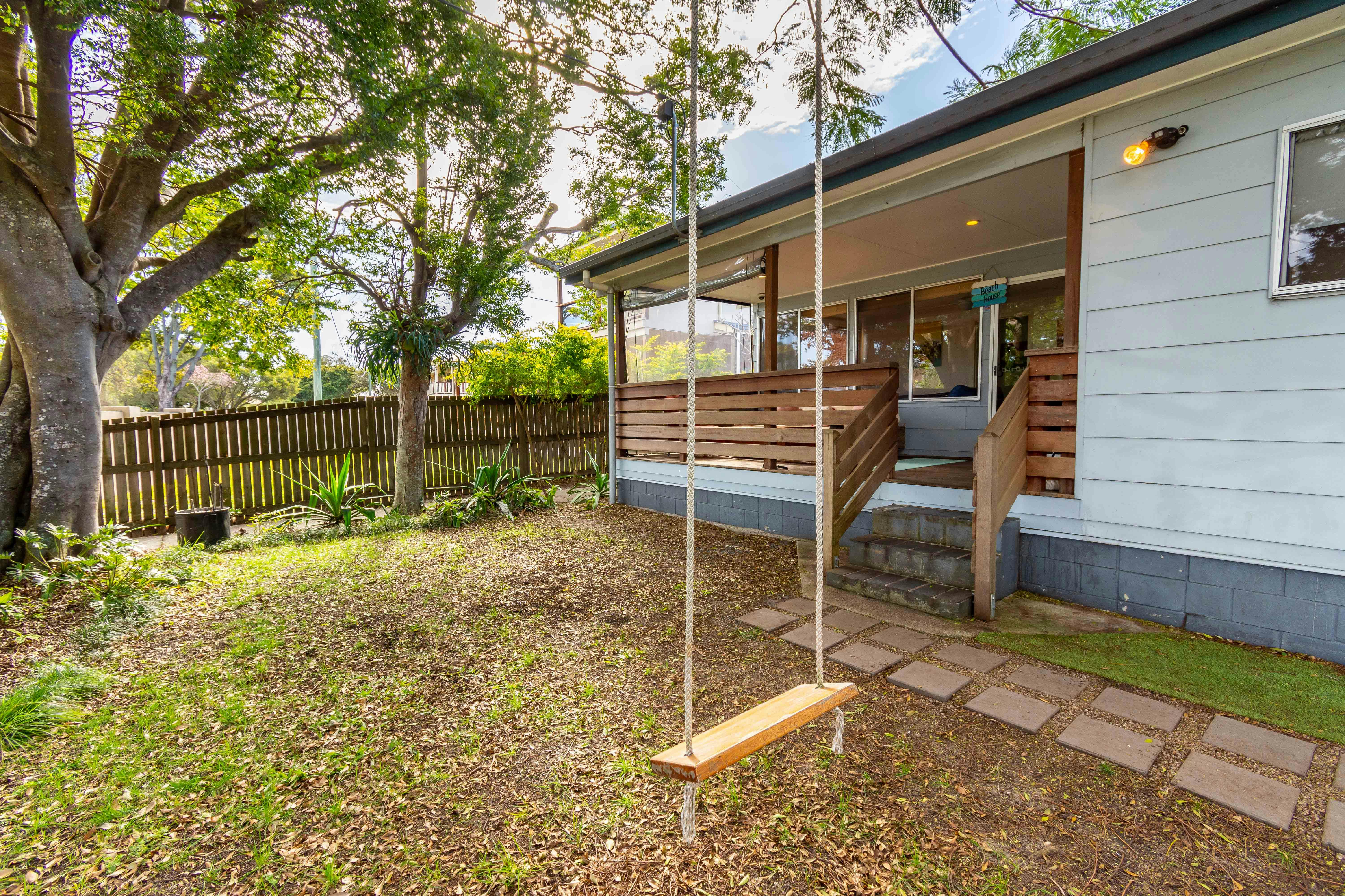Pet Friendly Cottage With Water Views