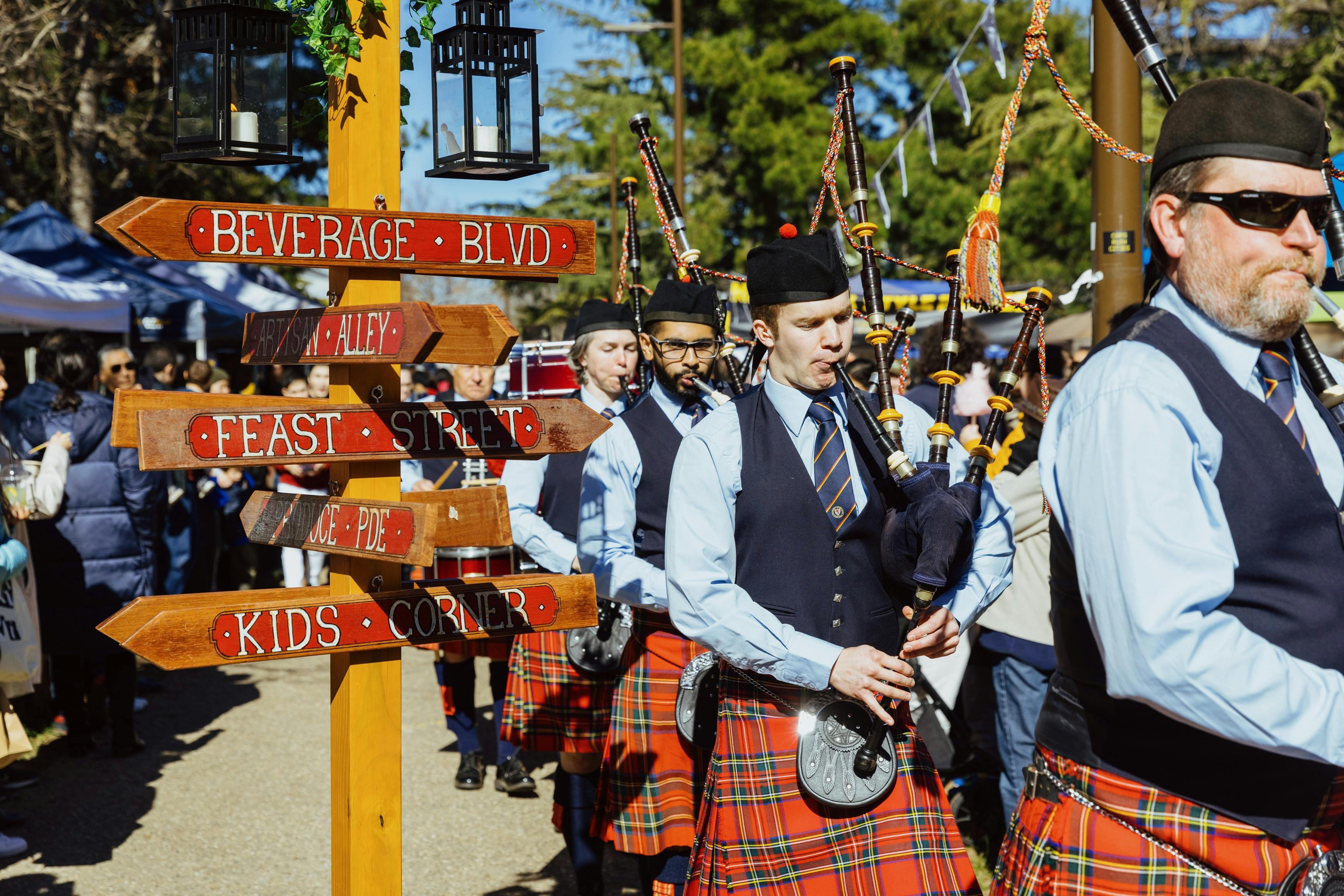 Canberra Burns Club Band providing awesome entertainment!