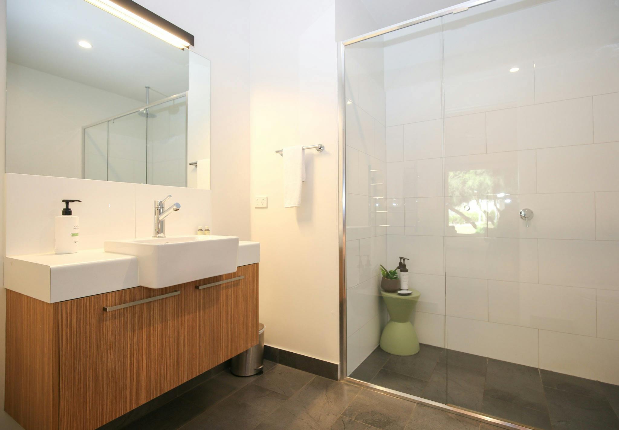 Ensuite at The Stelvio Villas One Bright Accommodation Alpine Valley Getaways