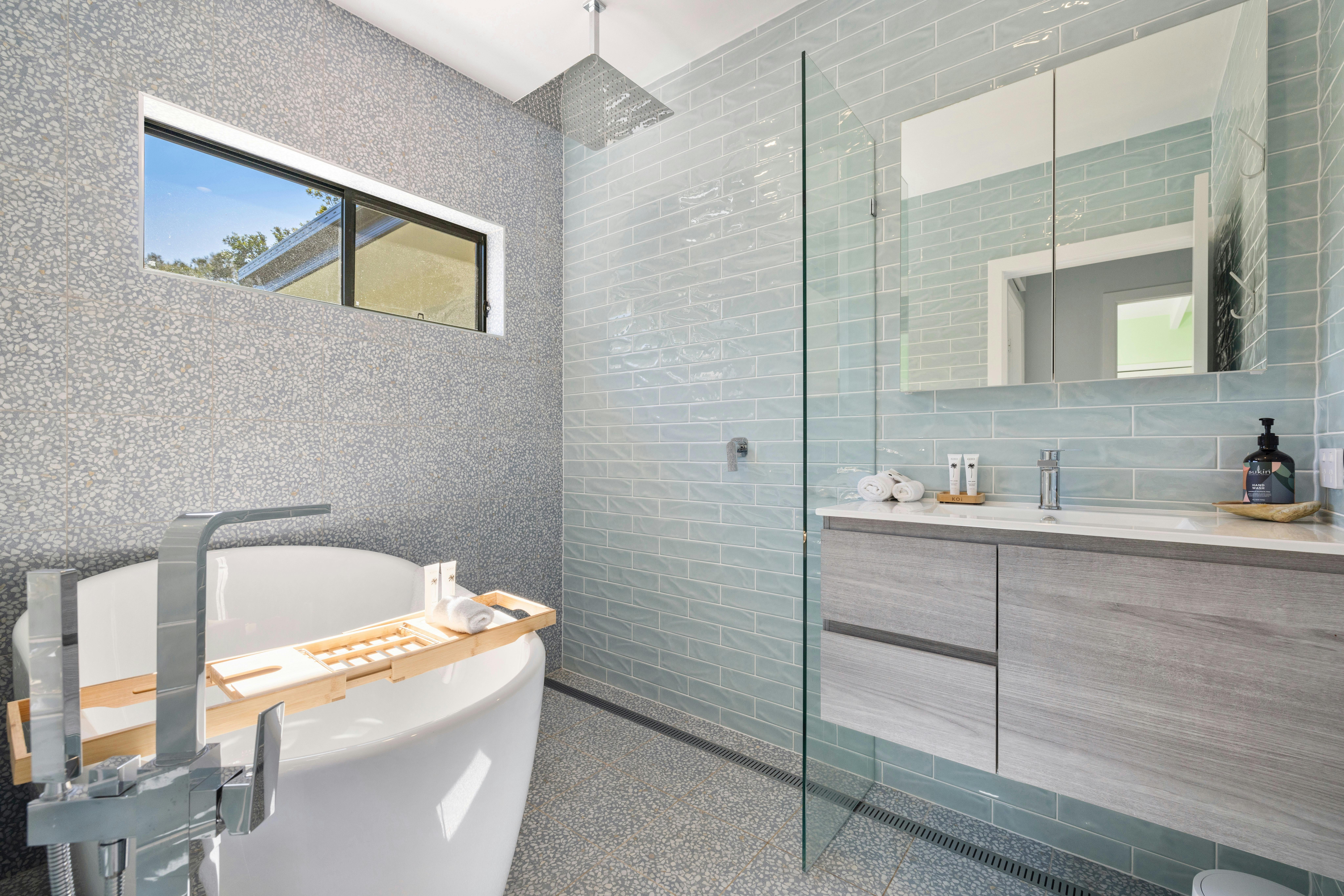 Main Bedroom Ensuite