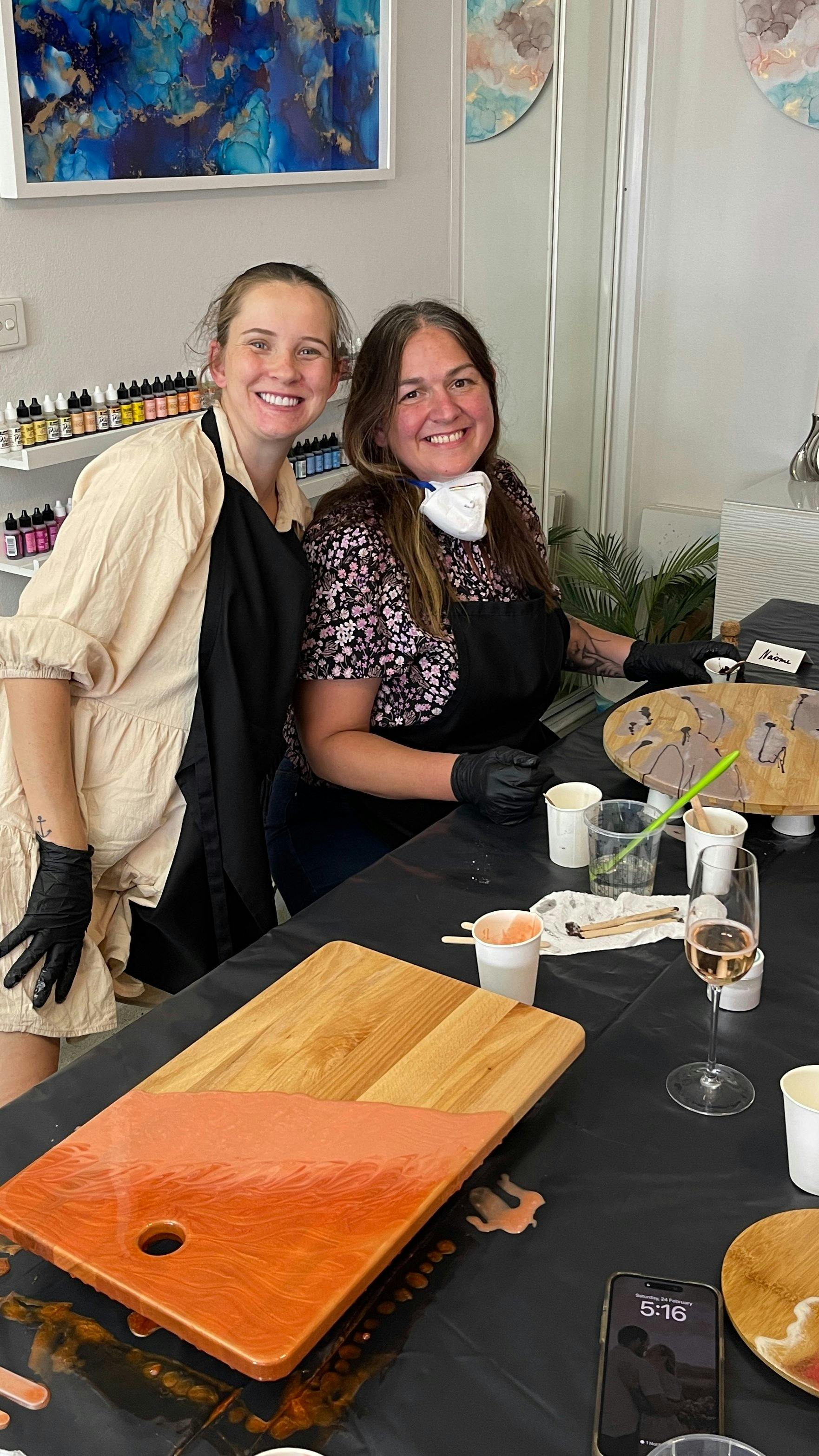 Paint, Sip, Ink and Resin Workshops with Lenore