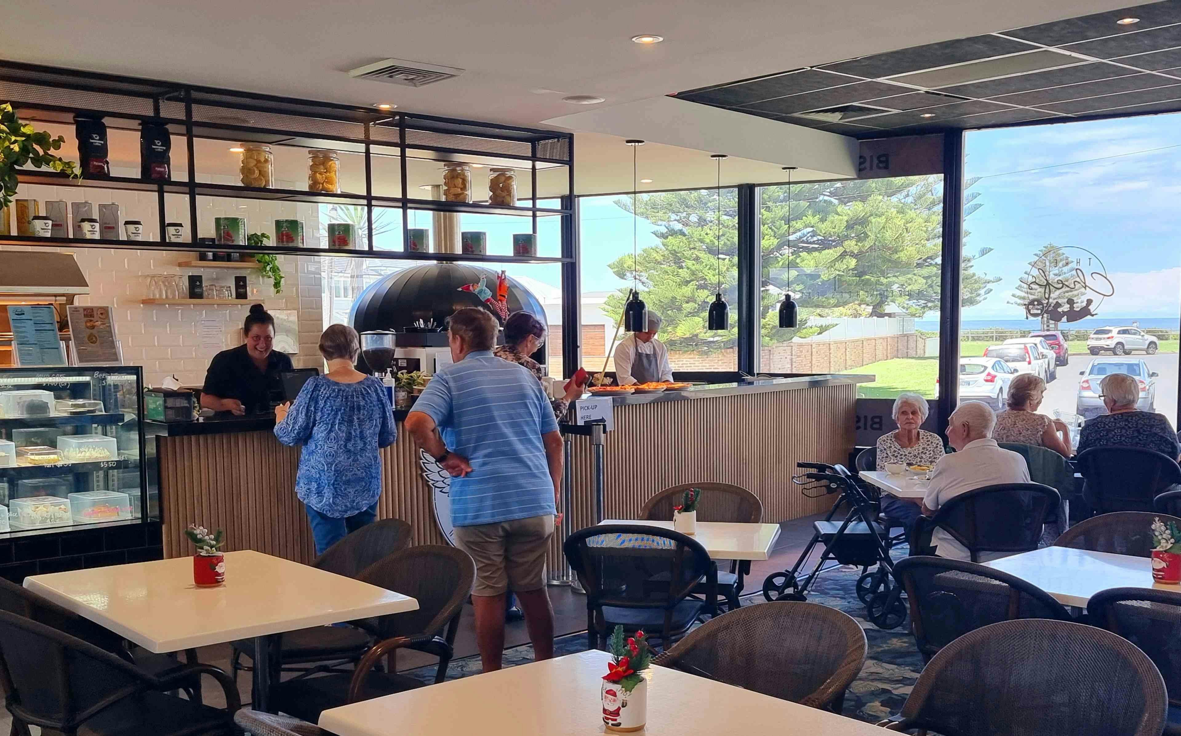 Towradgi Park Bowls and Recreation Club NSW Holidays &