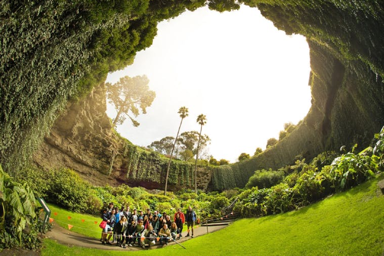 Students Explore Australia