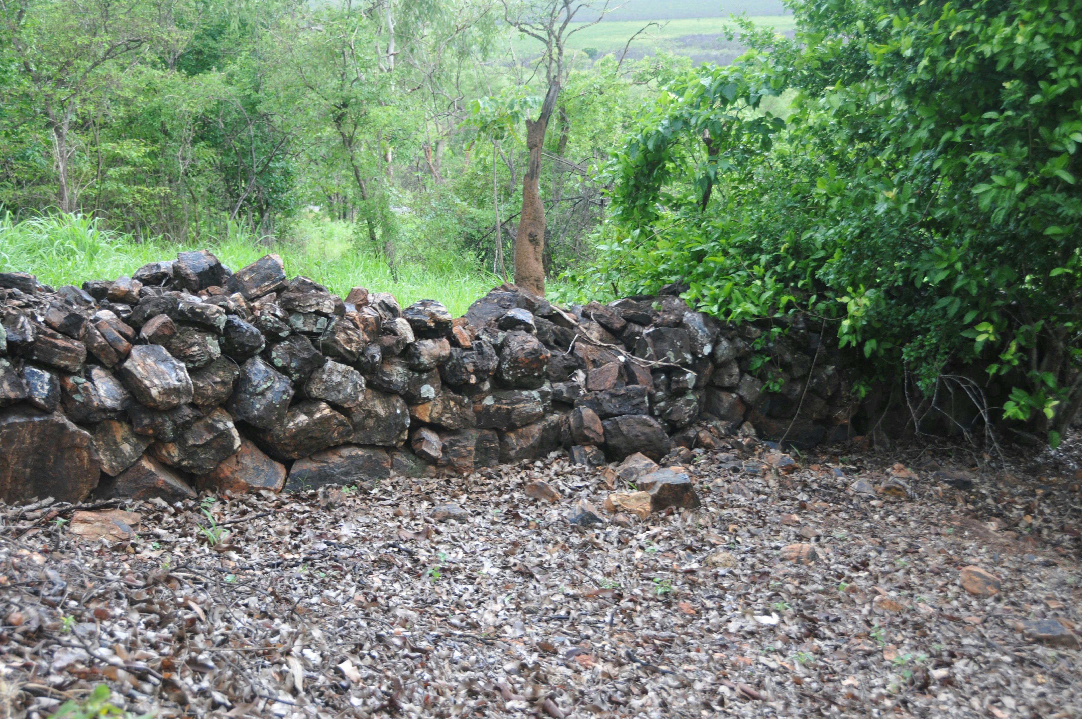 Beatrice Hill Well and Stone Fences