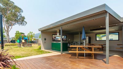 BBQ/Picnic Area & Playground