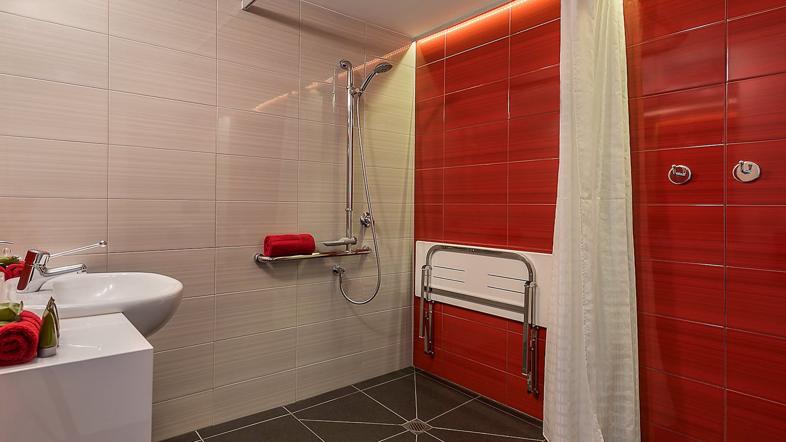 Hobart Cityscape Apartment 2 bathroom