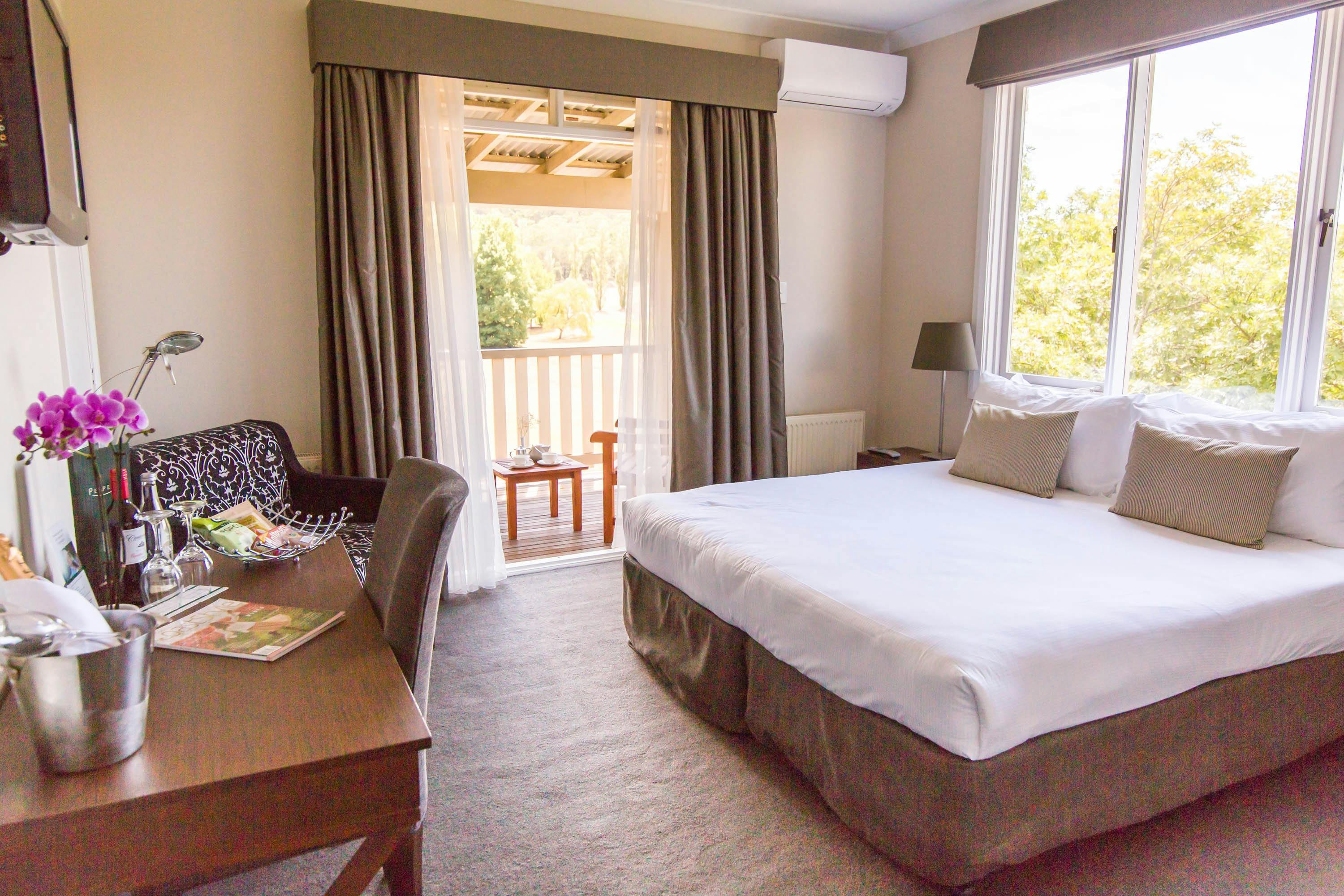 Elms Wing Balcony Room
