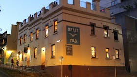 Harts Pub