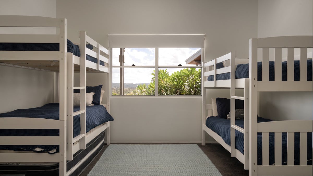 Skyline Farmhouse - Room 03