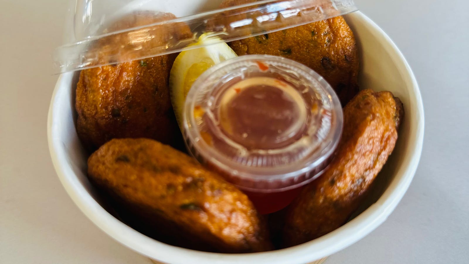 Thai fish cake & sweet chilli sauce