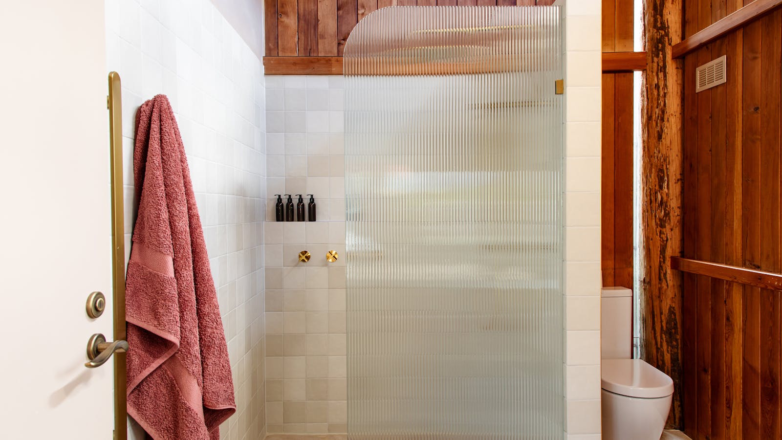 A serene bathroom