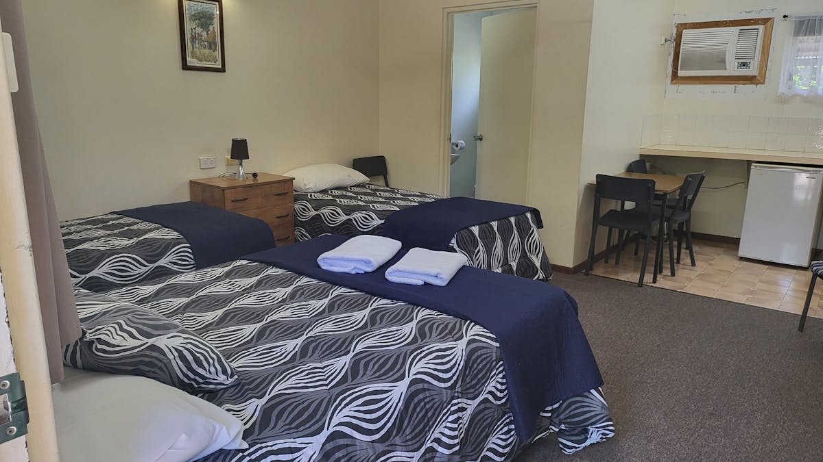 Deluxe Quad Room ground level