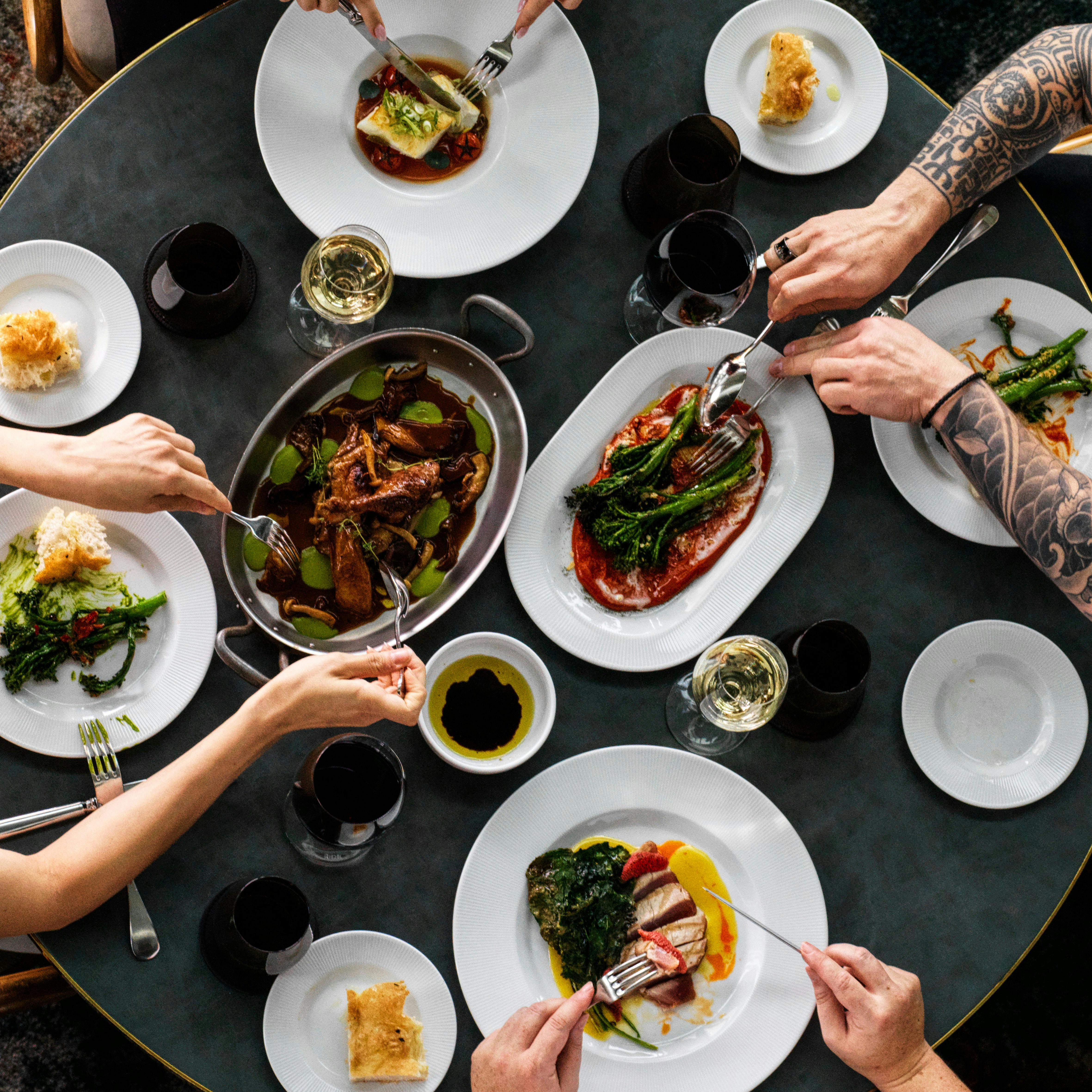 a'Mare Table Photo