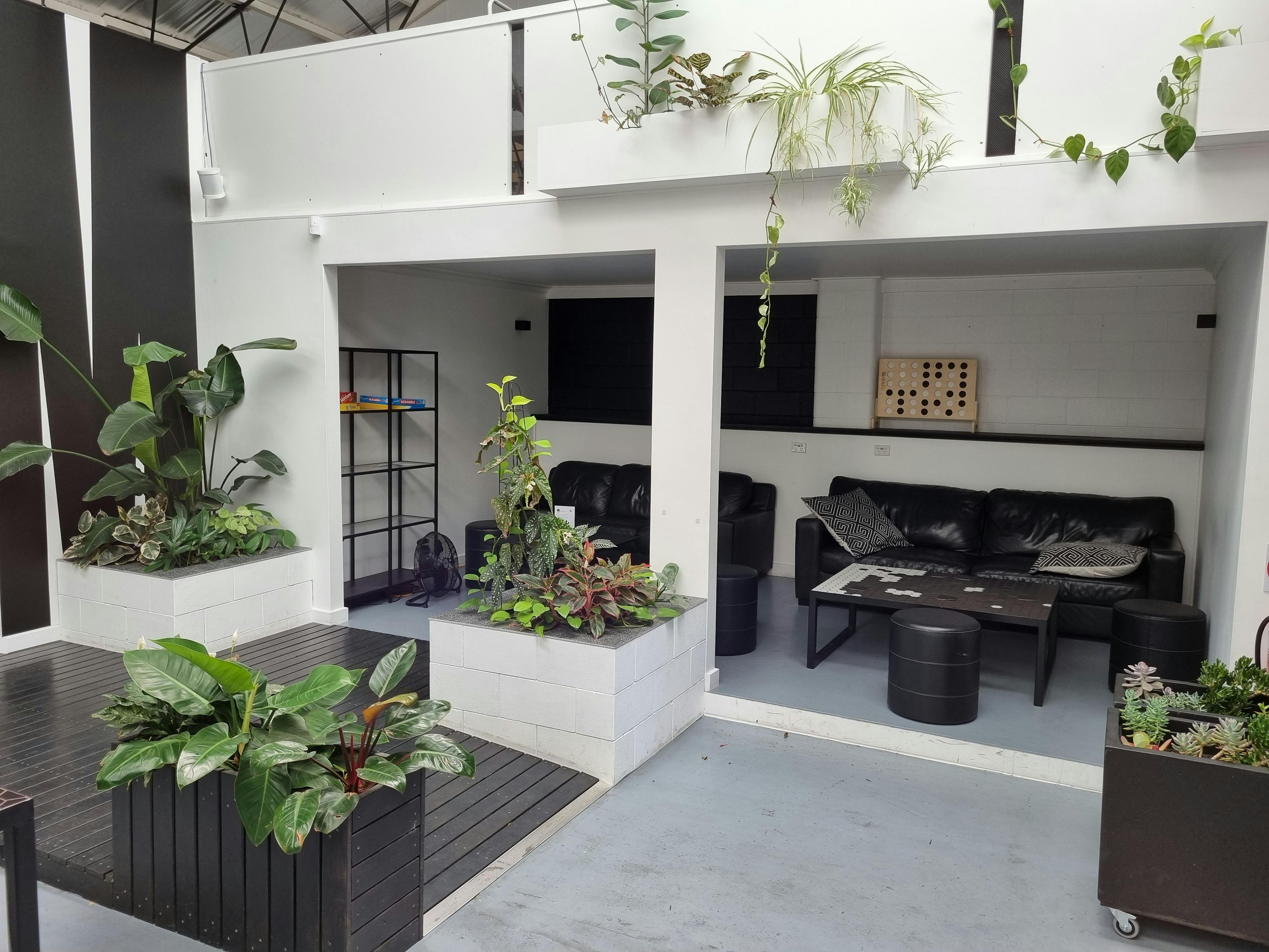 One of the relaxed areas in the distillery to enjoy drinks with your friends