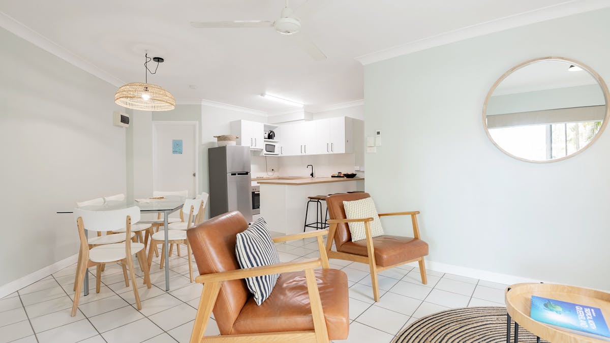 2 bedroom apartments spacious air-conditioned family friendly free wi-fi private balcony