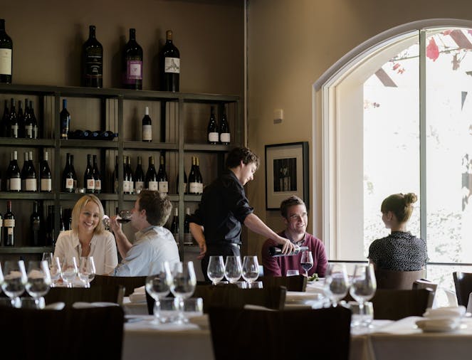 Barossa Daimler Tours
