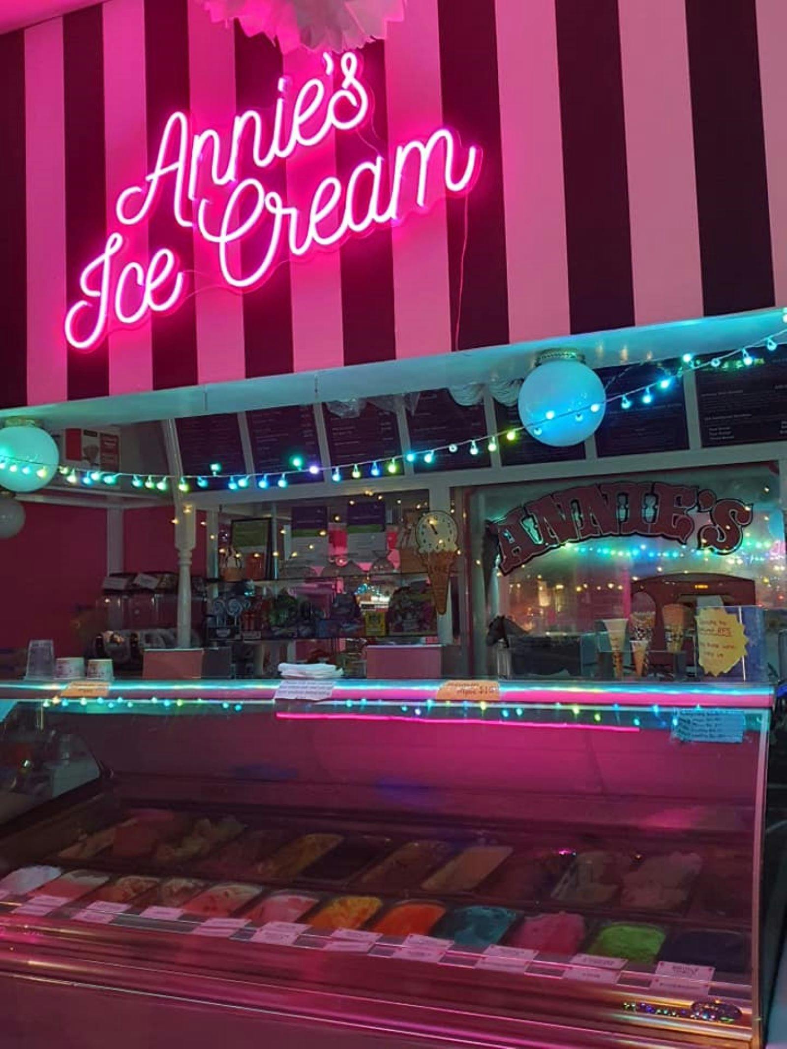 Annie's Ice Cream Parlour