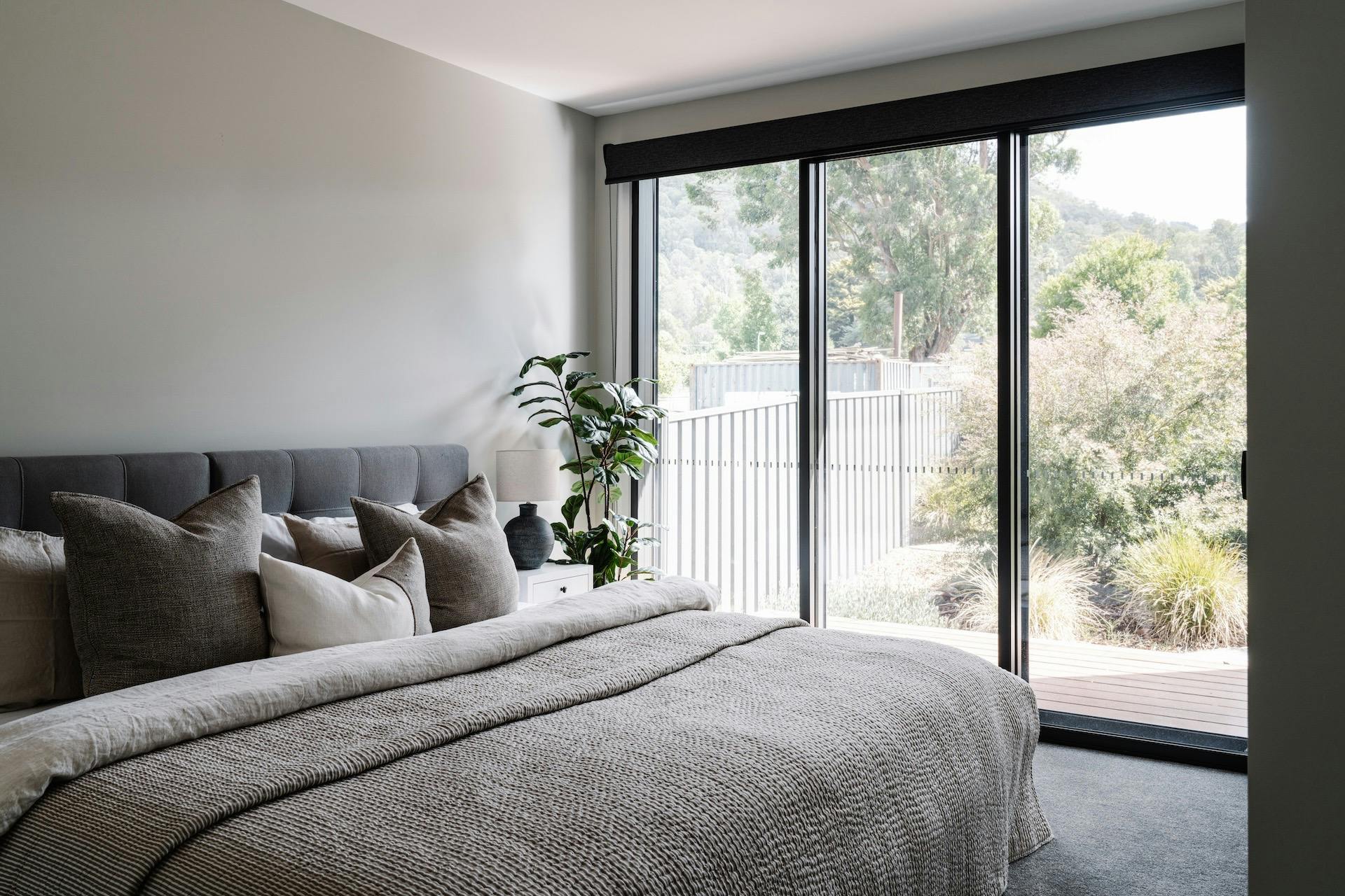 Master Bed Room - Aspen Lodge