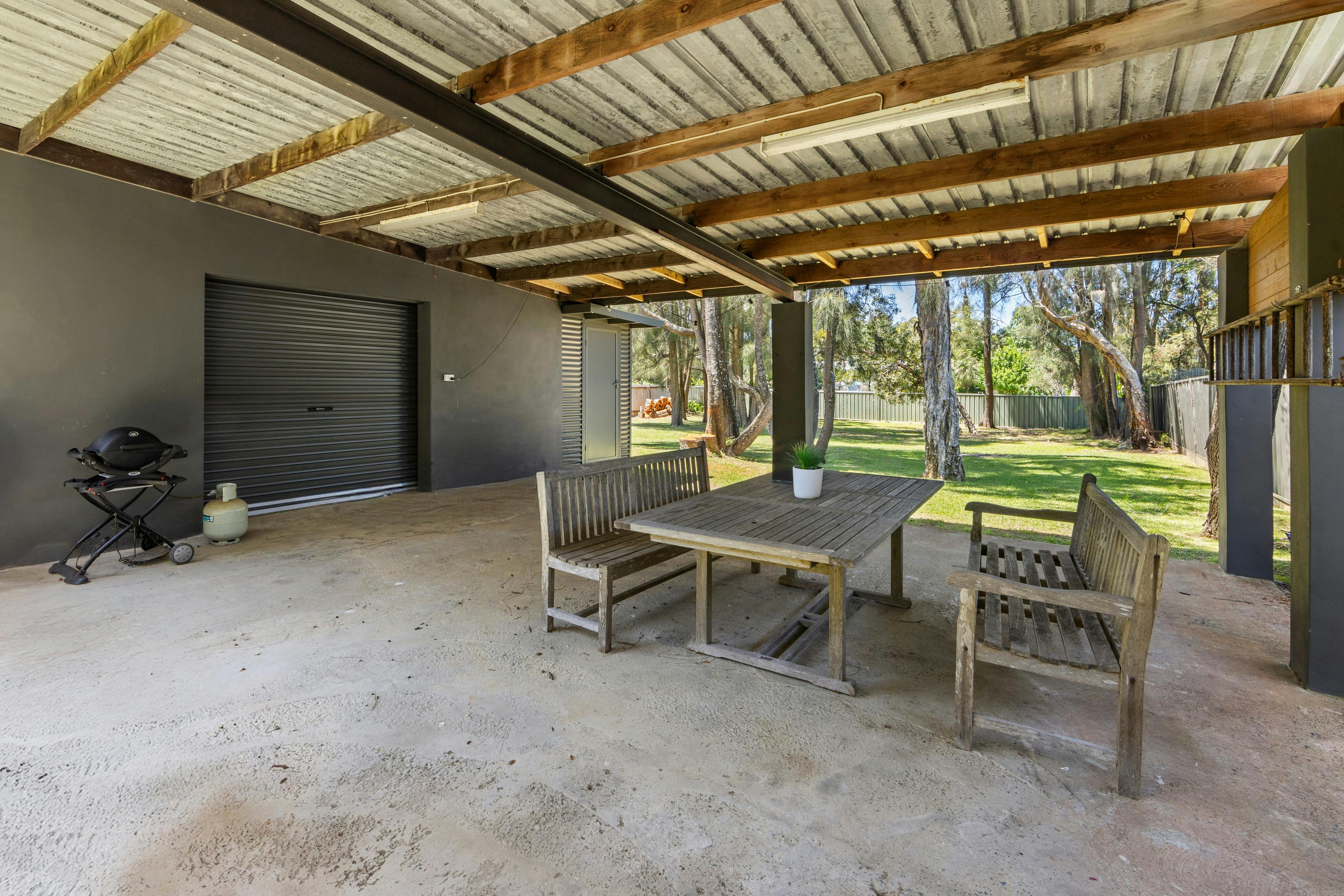 Outdoor Lounge and Dining