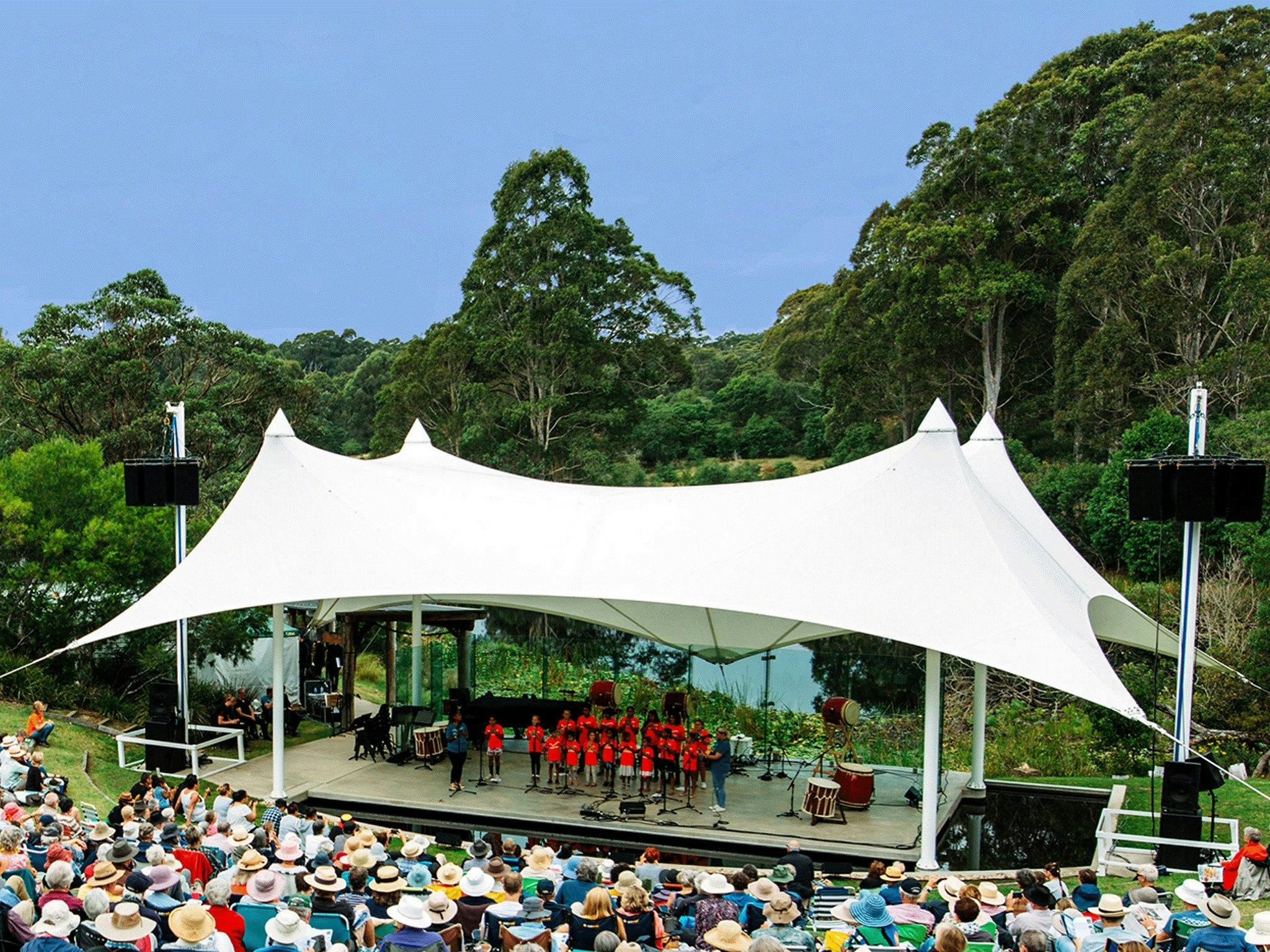Four Winds Festival NSW Holidays & Things to Do