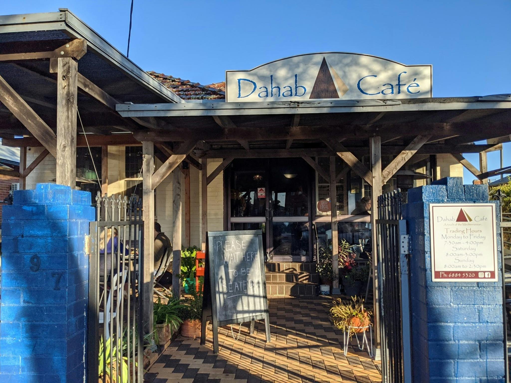 Dahab Cafe Dubbo NSW Holidays & Things to Do