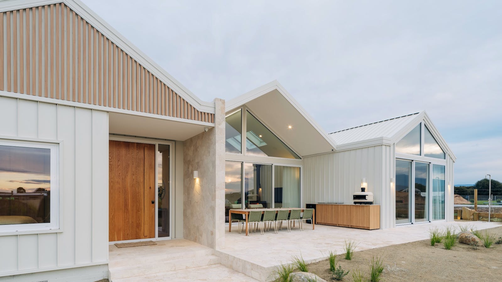 Front facade with alfresco area