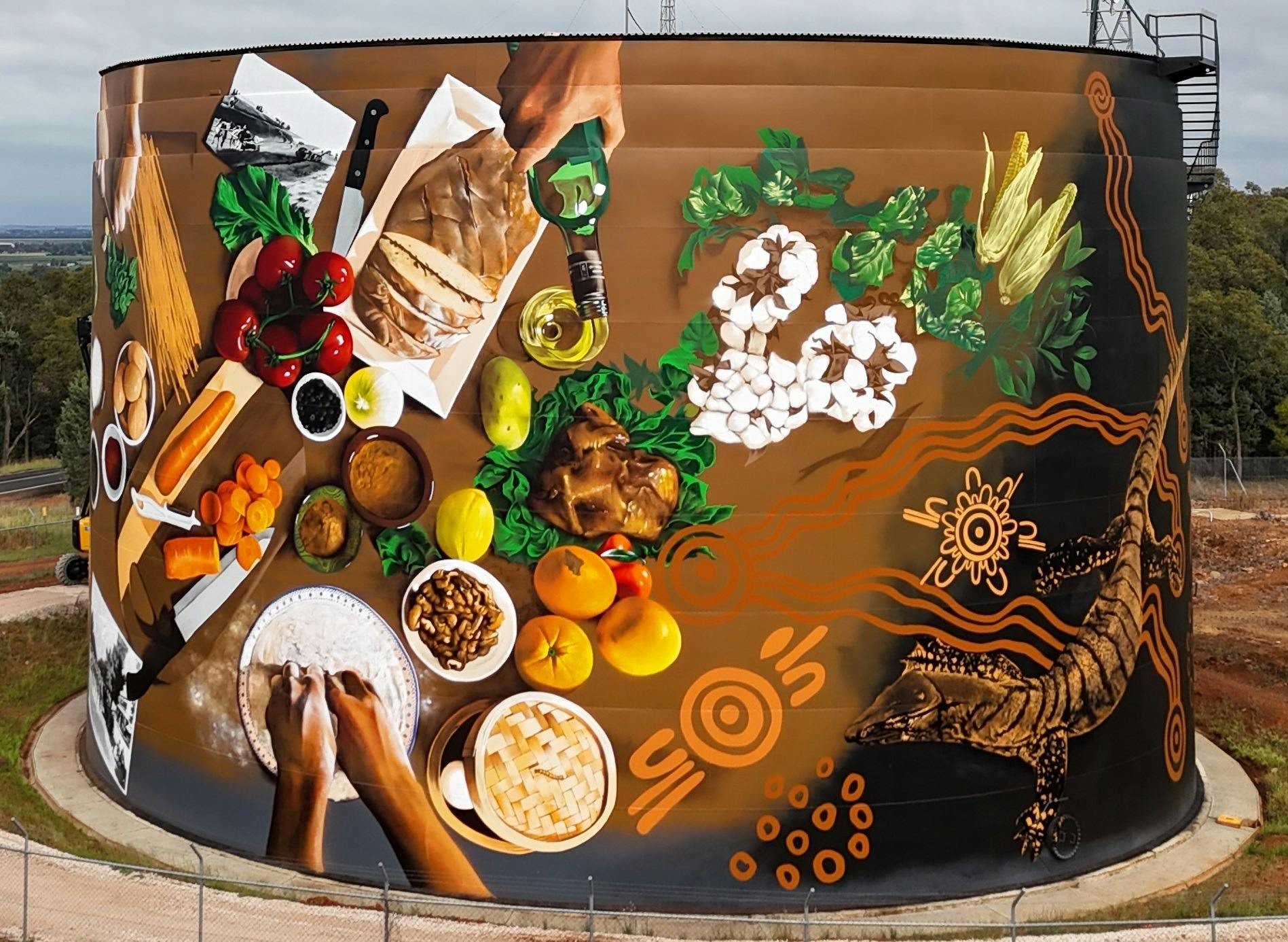 Griffith Water Tower Mural painted by Heesco