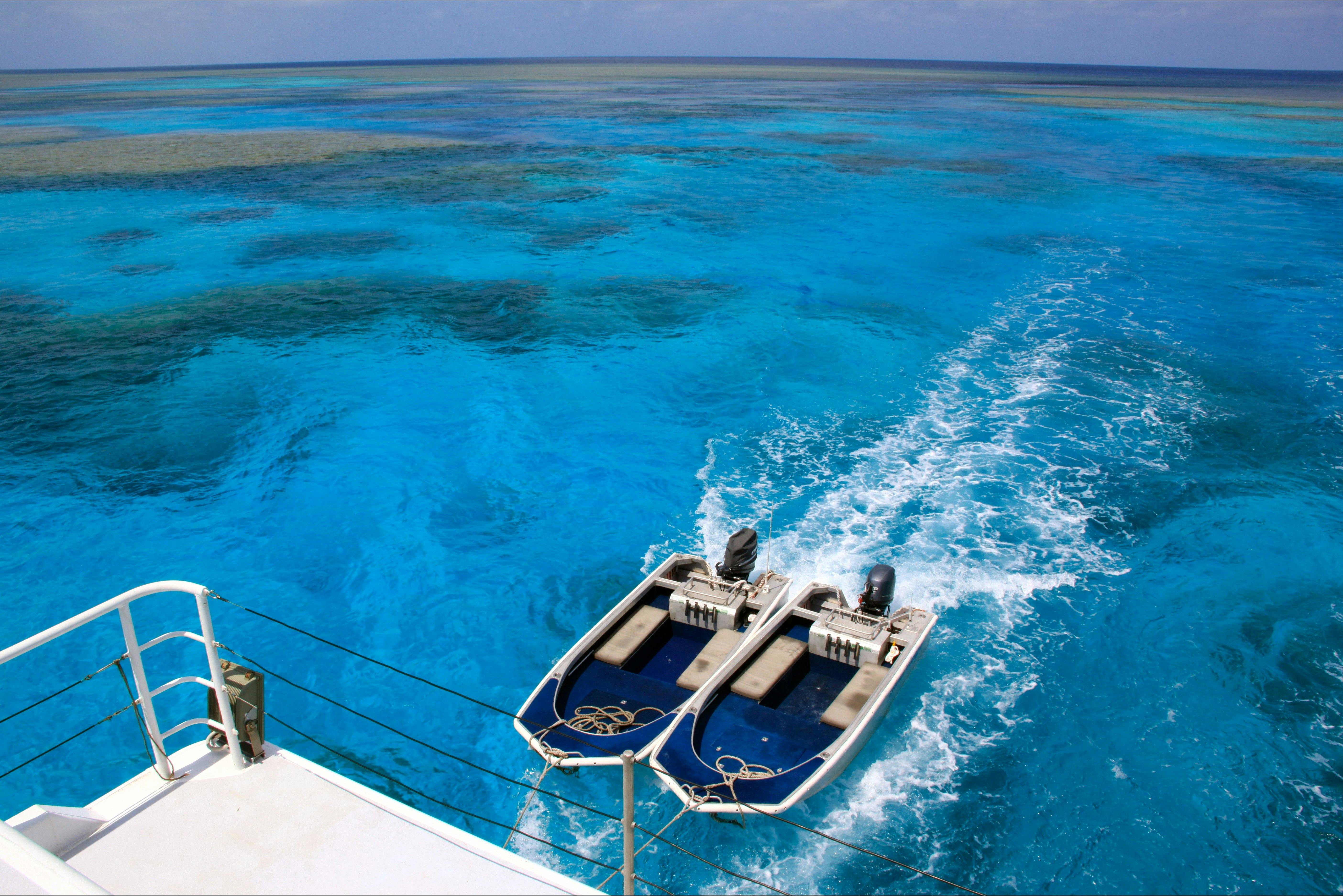 5 or 7 Night Rowley Shoals Underwater Adventure