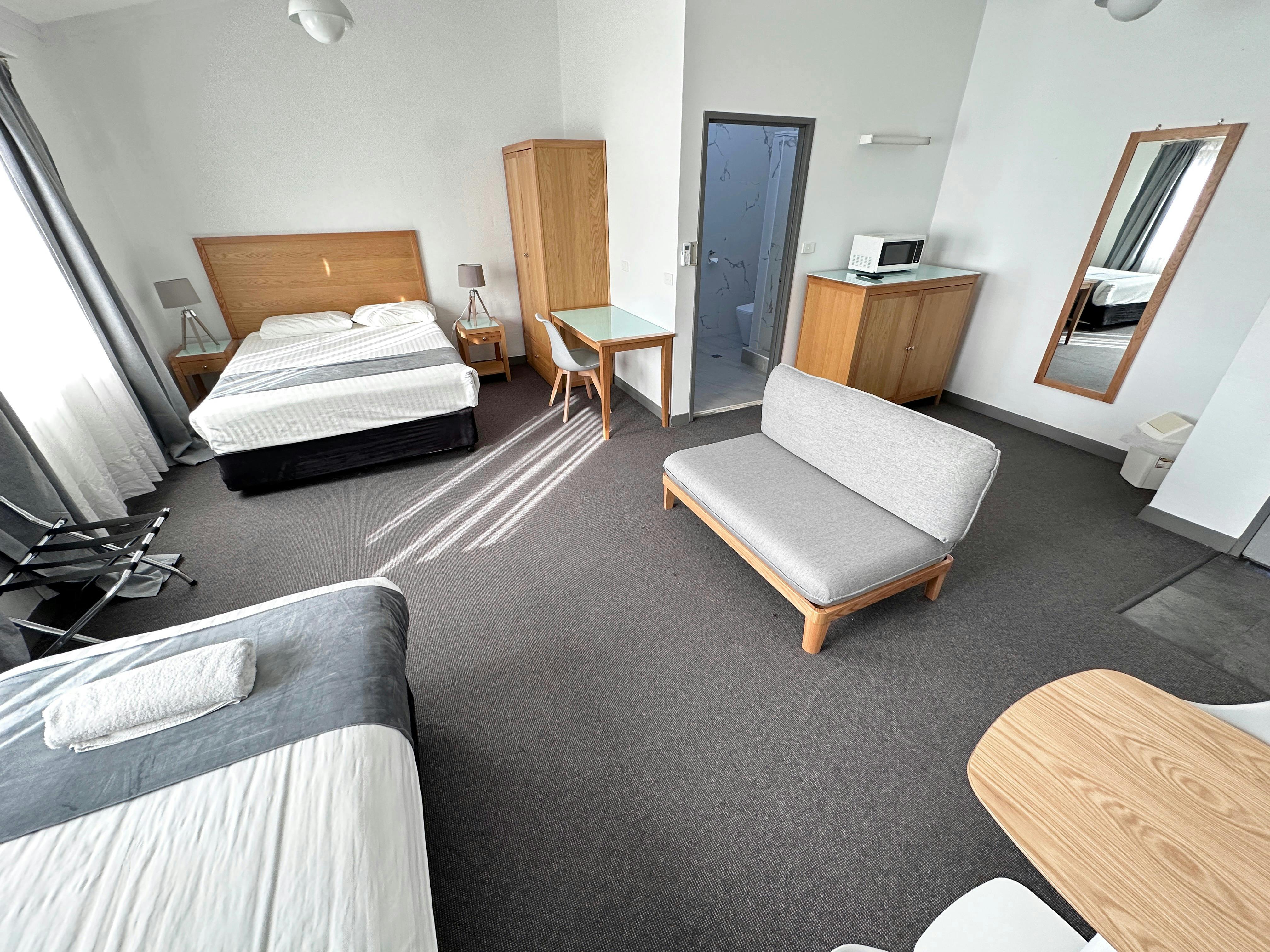 Spa Village Travel Inn