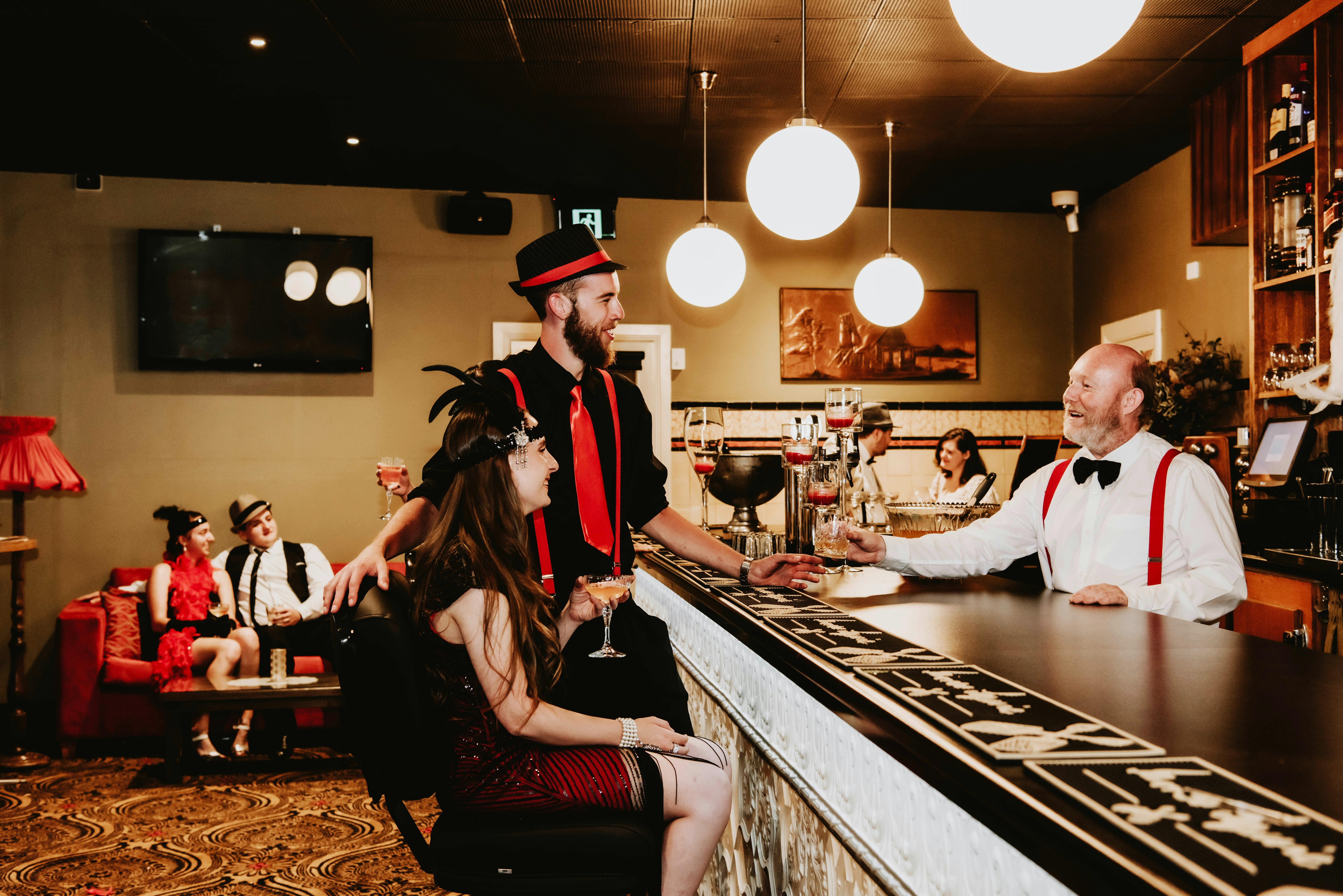 Elli Bar - Speakeasy