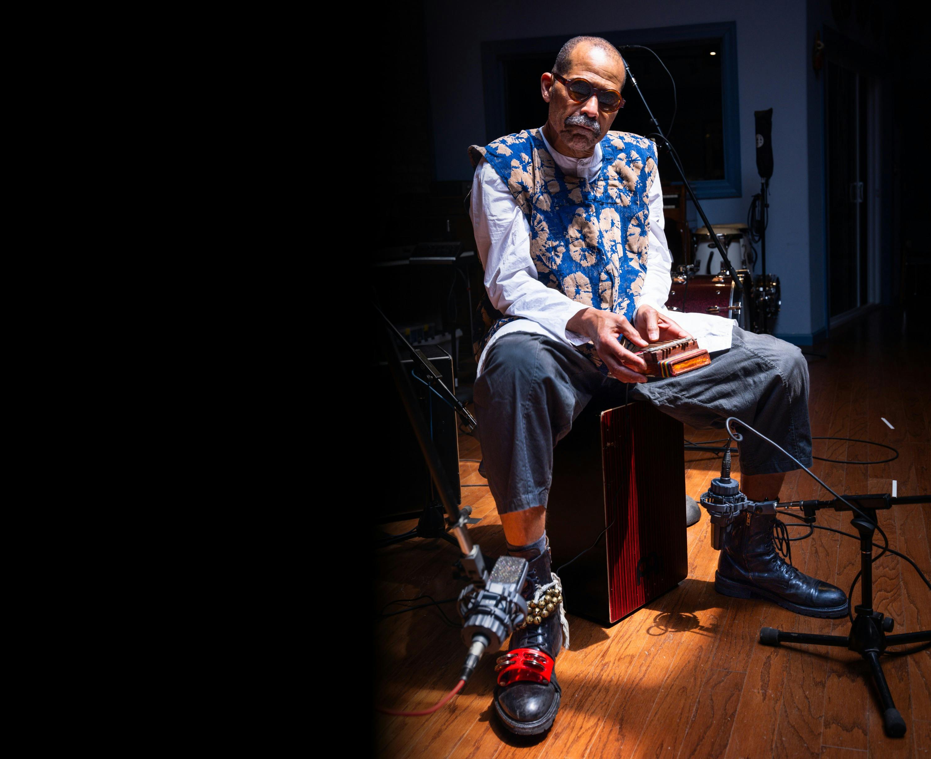 RISING: Kahil El'zabar -  An Afternoon of Rhythm & Wine