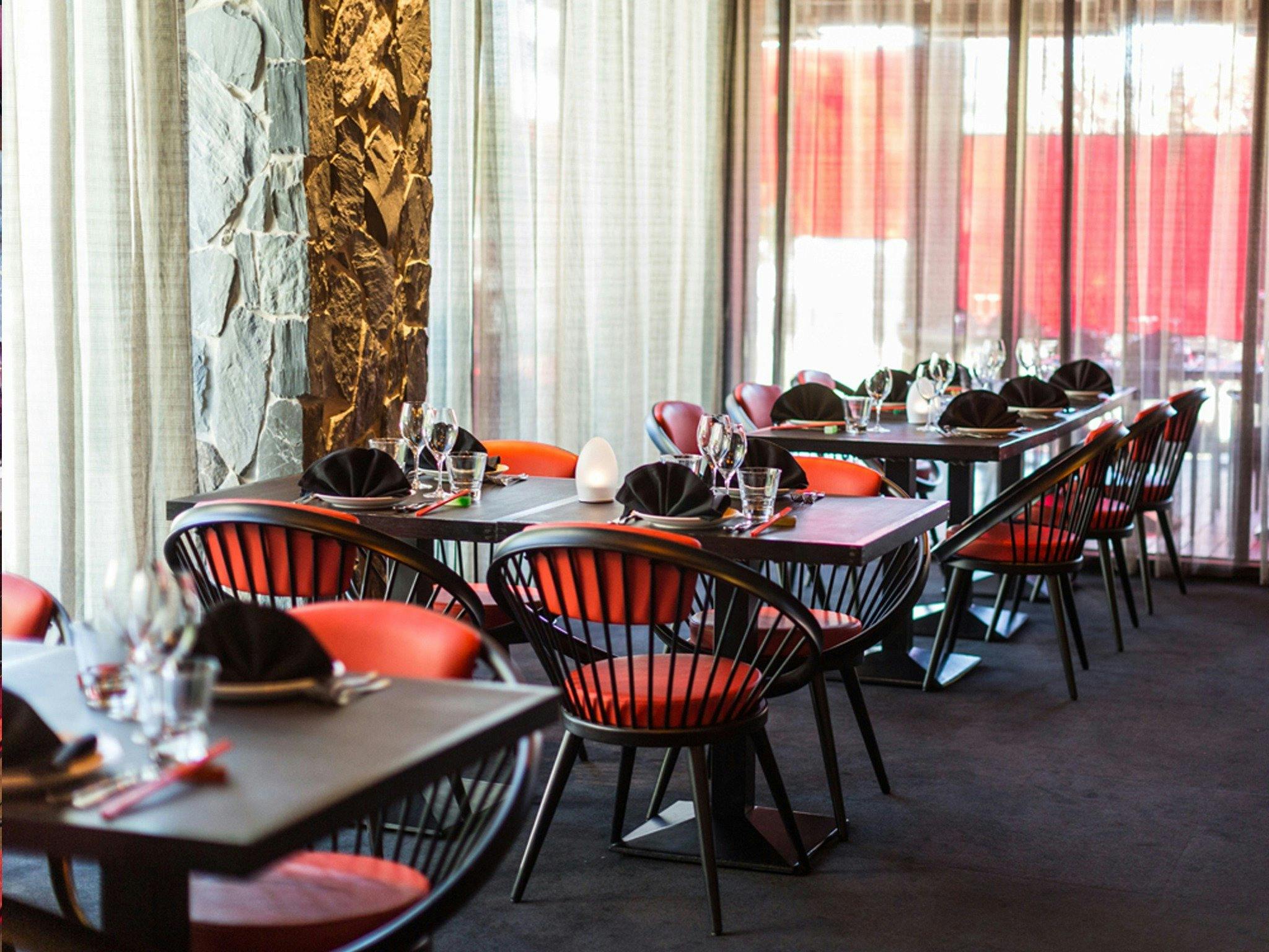 Chairman & Yip dining room