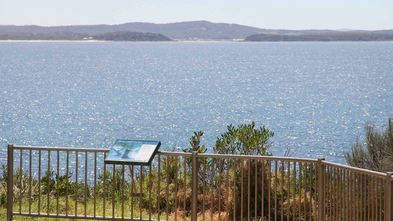 Moruya Heads lookout