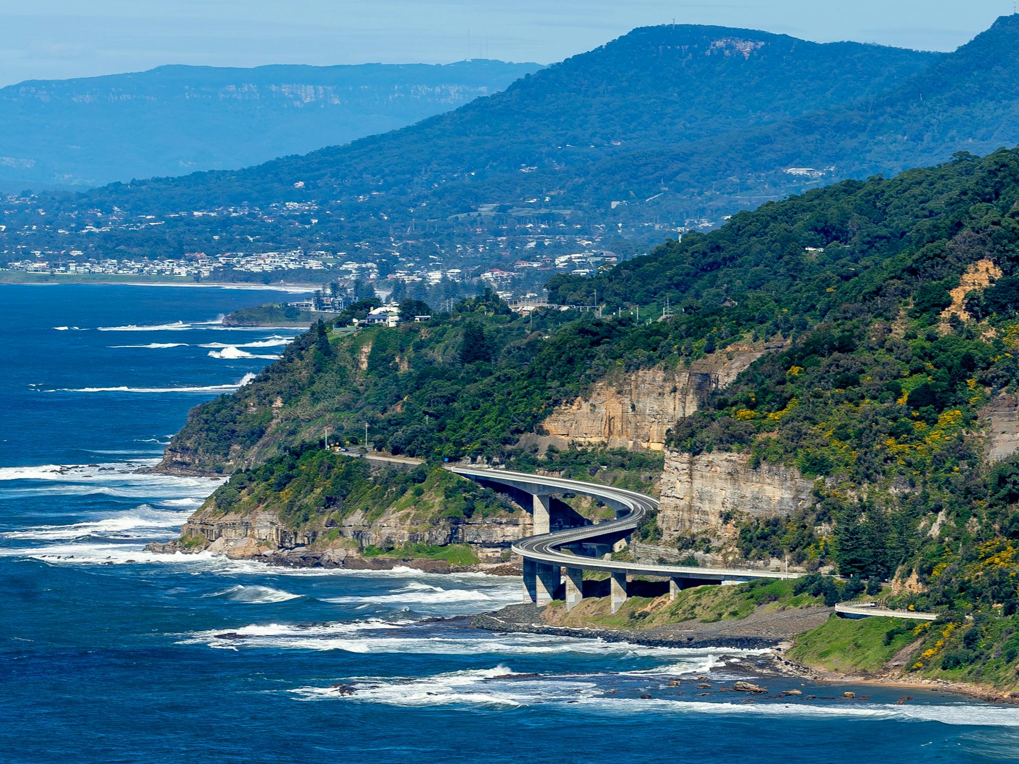 Sea Cliff Bridge and coastal escarpment