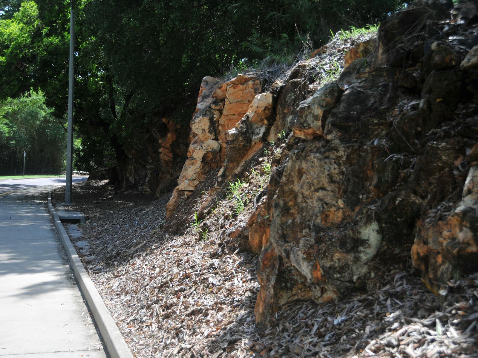 Hughes Avenue, Darwin