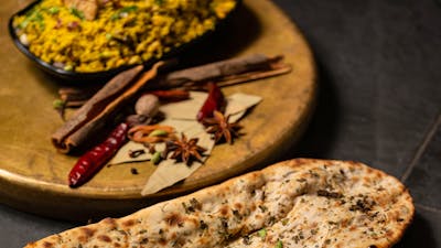 Amritsari Kulcha with Chhole