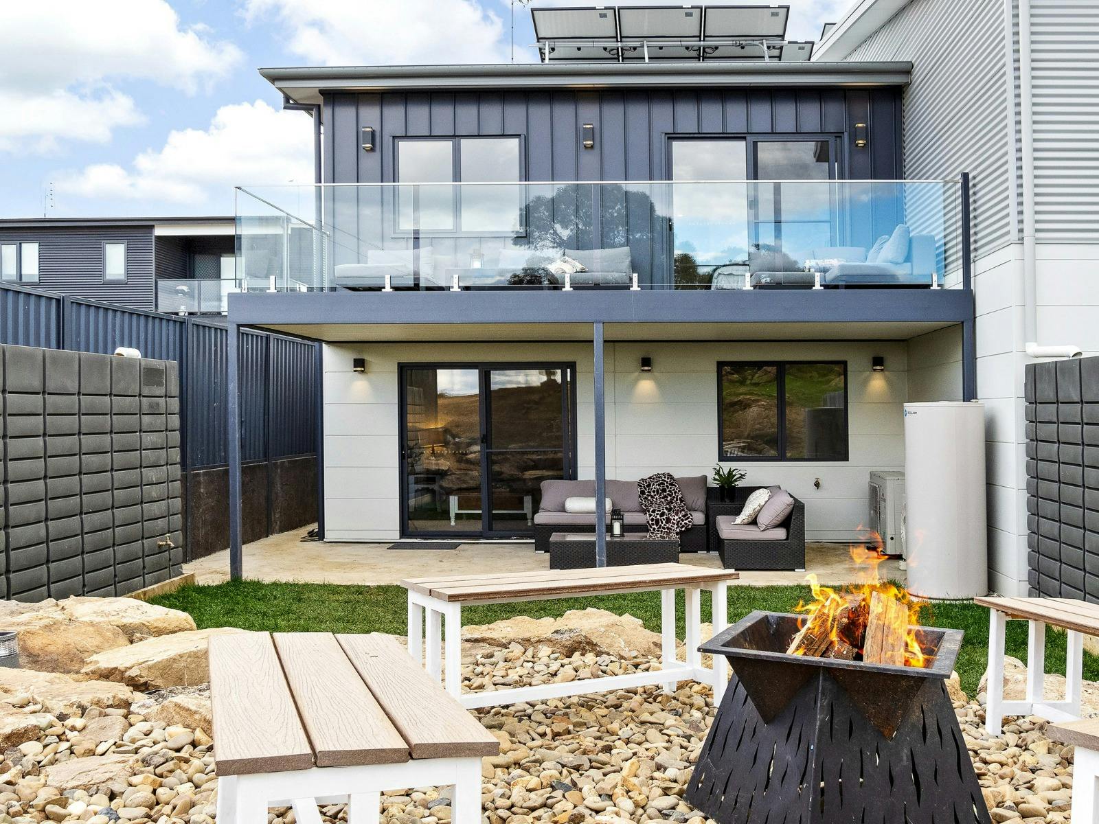 Jindabyne Getaway - The Sentinel Chalet